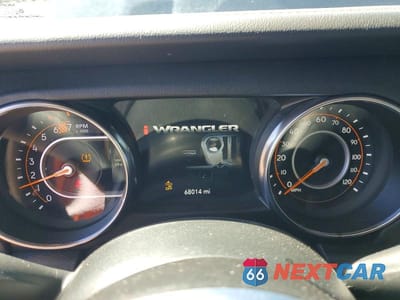 Zdjęcie 9 z 12 samochodu: 2023 JEEP WRANGLER SAHARA VIN:1C4HJXEG9PW521062 - miniatura