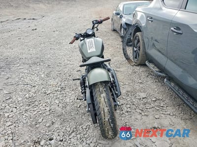 Czwarte zdjęcie samochodu z boku: 2023 INDIAN MOTORCYCLE CO. SCOUT BOBBER ABS VIN:56KMTA007P3198156 - miniatura