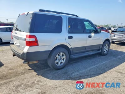 Trzecie zdjęcie samochodu z tyłu: 2016 FORD EXPEDITION XL VIN:1FMJU1GT7GEF50819 - miniatura