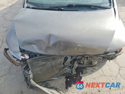 Zdjęcie 11 z 12 samochodu: 2006 HONDA CIVIC LX VIN:1HGFA165X6L027151 - miniatura