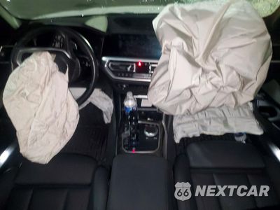 Zdjęcie 8 z 14 samochodu: 2021 BMW 330E VIN:3MW5P7J05M8B60943 - miniatura