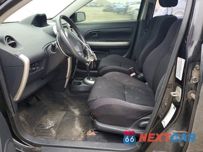 Zdjęcie 7 z 11 samochodu: 2004 SCION XA BASE VIN:JTKKT624640045378 - miniatura