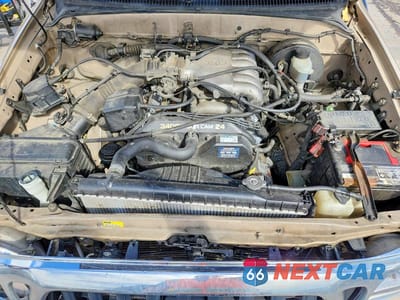 Zdjęcie 11 z 11 samochodu: 2002 TOYOTA TACOMA V6 VIN:5TEHN72N22Z102098 - miniatura