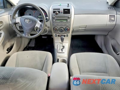 Zdjęcie 8 z 11 samochodu: 2011 TOYOTA COROLLA LE VIN:2T1BU4EE7BC684241 - miniatura