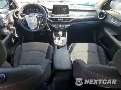 Zdjęcie 8 z 12 samochodu: 2023 KIA FORTE LXS VIN:3KPF24AD2PE507691 - miniatura