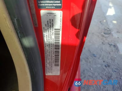 Zdjęcie 12 z 13 samochodu: 2005 VOLKSWAGEN NEW BEETLE GLS VIN:3VWCK31C75M411902 - miniatura