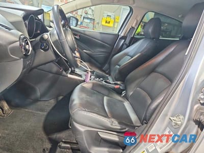 Zdjęcie 7 z 12 samochodu: 2019 TOYOTA YARIS XLE VIN:3MYDLBYV6KY509055 - miniatura