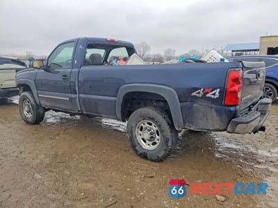 Drugie zdjęcie samochodu z przodu: 2005 CHEVROLET SILVERADO K2500 HEAVY DUTY VIN:1GCHK24235E285436 - miniatura