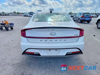 Zdjęcie 6 z 11 samochodu: 2022 HYUNDAI SONATA HYBRID SEL VIN:KMHL34JJ0NA038313 - miniatura