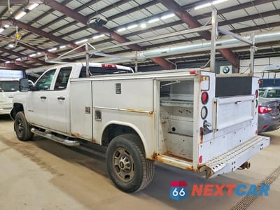 Drugie zdjęcie samochodu z przodu: 2015 CHEVROLET SILVERADO K2500 HEAVY DUTY VIN:1GB2KUEG0FZ525987 - miniatura