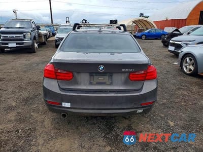 Zdjęcie 6 z 12 samochodu: 2013 BMW 320 I VIN:WBA3B1C52DK128624 - miniatura