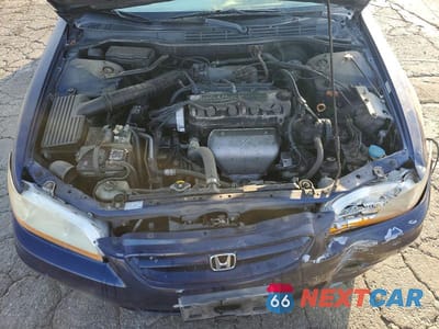 Zdjęcie 11 z 12 samochodu: 2001 HONDA ACCORD EX VIN:1HGCG32751A020200 - miniatura