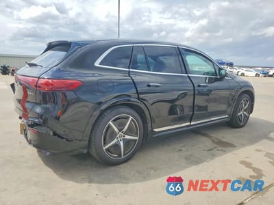 Trzecie zdjęcie samochodu z tyłu: 2023 MERCEDES-BENZ EQS SUV 580 4MATIC VIN:4JGDM4EB3PA019410 - miniatura