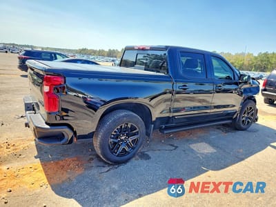 Trzecie zdjęcie samochodu z tyłu: 2025 CHEVROLET SILVERADO K1500 HIGH COUNTRY VIN:1GCUKJEL8SZ102049 - miniatura