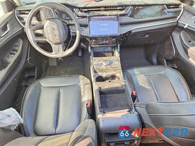 Zdjęcie 8 z 13 samochodu: 2023 JEEP GRAND CHEROKEE LIMITED 4XE VIN:1C4RJYB62PC633368 - miniatura