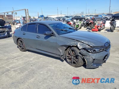 Czwarte zdjęcie samochodu z boku: 2024 BMW M340I VIN:3MW49FS05R8E79992 - miniatura