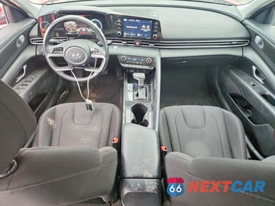 Zdjęcie 8 z 12 samochodu: 2022 HYUNDAI ELANTRA SEL VIN:5NPLS4AG4NH081444 - miniatura