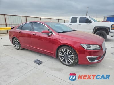 Czwarte zdjęcie samochodu z boku: 2019 LINCOLN MKZ RESERVE II VIN:3LN6L5MU6KR625450 - miniatura