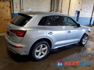 Trzecie zdjęcie samochodu z tyłu: 2023 AUDI Q5 PREMIUM 40 VIN:WA1ABAFY7P2113969 - miniatura