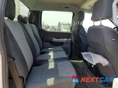 Zdjęcie 10 z 11 samochodu: 2024 FORD F350 SUPER DUTY VIN:1FT8W3DT7REE09281 - miniatura