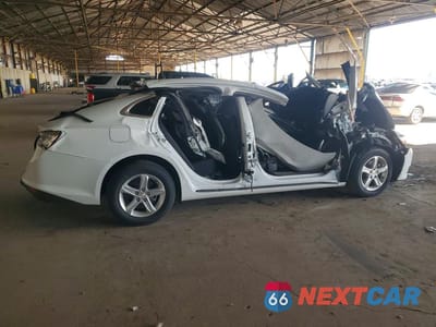 Trzecie zdjęcie samochodu z tyłu: 2025 CHEVROLET MALIBU LS VIN:1G1ZC5ST2SF106963 - miniatura