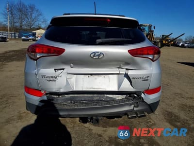 Zdjęcie 6 z 13 samochodu: 2016 HYUNDAI TUCSON SPORT VIN:KM8J3CA22GU223068 - miniatura