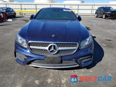 Piąte zdjęcie samochodu w środku: 2018 MERCEDES-BENZ E 400 VIN:WDD1J6FB2JF026956 - miniatura