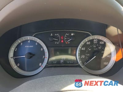 Zdjęcie 9 z 11 samochodu: 2013 NISSAN SENTRA S VIN:3N1AB7AP9DL747949 - miniatura