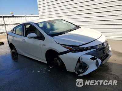 Czwarte zdjęcie samochodu z boku: 2021 TOYOTA PRIUS PRIME LIMITED VIN:JTDKAMFP7M3190949 - miniatura