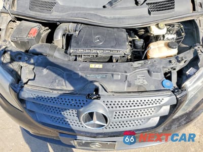 Zdjęcie 12 z 14 samochodu: 2017 MERCEDES-BENZ METRIS VIN:WD4PG2EE7H3286844 - miniatura