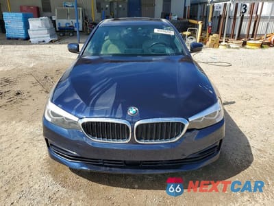 Piąte zdjęcie samochodu w środku: 2020 BMW 530 XI VIN:WBAJR7C0XLBP96342 - miniatura