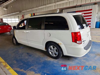 Drugie zdjęcie samochodu z przodu: 2011 DODGE GRAND CARAVAN MAINSTREET VIN:2D4RN3DG0BR639072 - miniatura