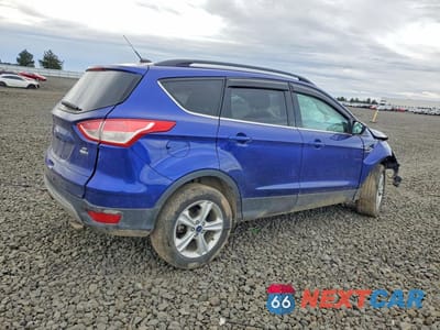 Trzecie zdjęcie samochodu z tyłu: 2015 FORD ESCAPE SE VIN:1FMCU9GX4FUC27231 - miniatura