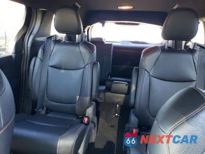 Zdjęcie 10 z 12 samochodu: 2025 TOYOTA SIENNA WOODLAND EDITION VIN:5TDCSKFC6SS218691 - miniatura