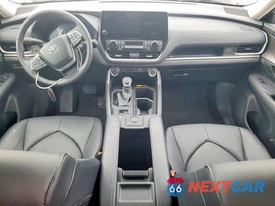 Zdjęcie 8 z 13 samochodu: 2026 TOYOTA GRAND HIGHLANDER XLE VIN:5TDAAAB50TS107700 - miniatura
