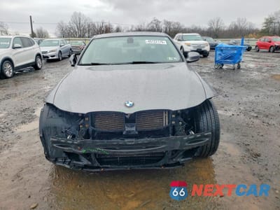 Piąte zdjęcie samochodu w środku: 2011 BMW 328 XI VIN:WBAPK7C54BA819564 - miniatura