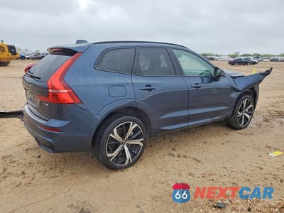 Trzecie zdjęcie samochodu z tyłu: 2025 VOLVO XC60 ULTRA VIN:YV4H60RM7S1164928 - miniatura