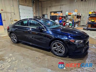 Czwarte zdjęcie samochodu z boku: 2023 MERCEDES-BENZ CLA 250 4MATIC VIN:W1K5J4HB1PN407795 - miniatura