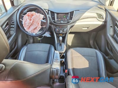 Zdjęcie 8 z 12 samochodu: 2022 CHEVROLET TRAX 1LT VIN:KL7CJPSM5NB502238 - miniatura