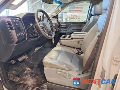 Zdjęcie 7 z 12 samochodu: 2017 CHEVROLET SILVERADO C3500 VIN:1GC5CYCG2HZ197779 - miniatura