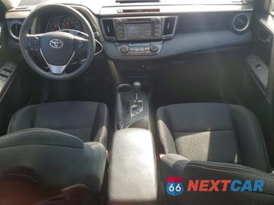 Zdjęcie 8 z 12 samochodu: 2015 TOYOTA RAV4 XLE VIN:2T3RFREV6FW312696 - miniatura