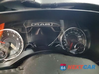 Zdjęcie 9 z 13 samochodu: 2022 RAM 1500 BIG HORN VIN:1C6SRFFTXNN448993 - miniatura