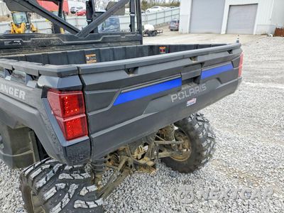 Zdjęcie 9 z 10 samochodu: 2023 POLARIS RANGER CREW XP 1000 PREMIUM VIN:4XARSE991P8090388 - miniatura