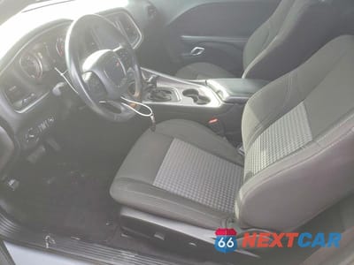 Zdjęcie 7 z 12 samochodu: 2022 DODGE CHALLENGER SXT VIN:2C3CDZAG2NH211788 - miniatura