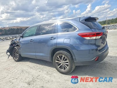 Drugie zdjęcie samochodu z przodu: 2018 TOYOTA HIGHLANDER XLE VIN:5TDKZRFH9JS249833 - miniatura