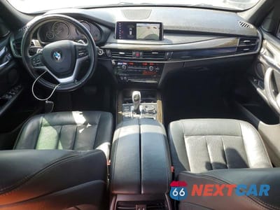 Zdjęcie 8 z 12 samochodu: 2018 BMW X5 XDRIVE35I VIN:5UXKR0C56JL077346 - miniatura
