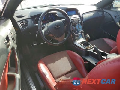 Zdjęcie 8 z 12 samochodu: 2013 HYUNDAI GENESIS COUPE 3.8 R-SPEC VIN:KMHHU6KJ7DU091780 - miniatura