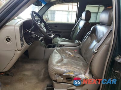 Zdjęcie 7 z 13 samochodu: 2001 GMC NEW SIERRA C1500 VIN:2GTEC19T611240319 - miniatura