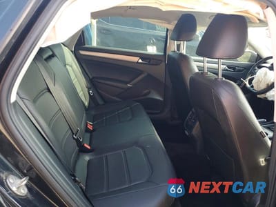 Zdjęcie 10 z 13 samochodu: 2020 VOLKSWAGEN PASSAT SE VIN:1VWSA7A38LC023999 - miniatura