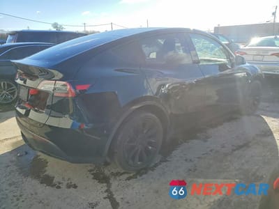 Trzecie zdjęcie samochodu z tyłu: 2022 TESLA MODEL Y VIN:7SAYGDEE6NA014407 - miniatura